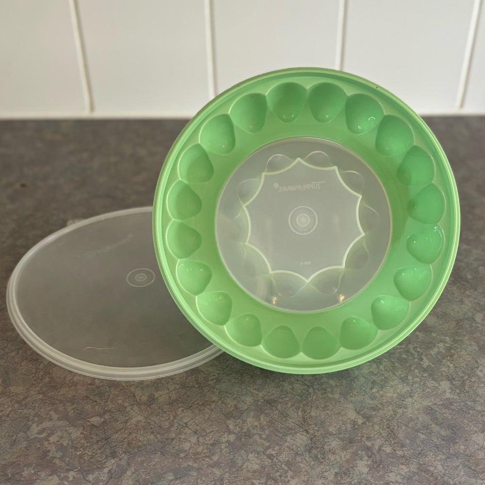 70's Mint Green Tupperware Jelly Mold - Jellied Salad Mold - Tupperware Serving